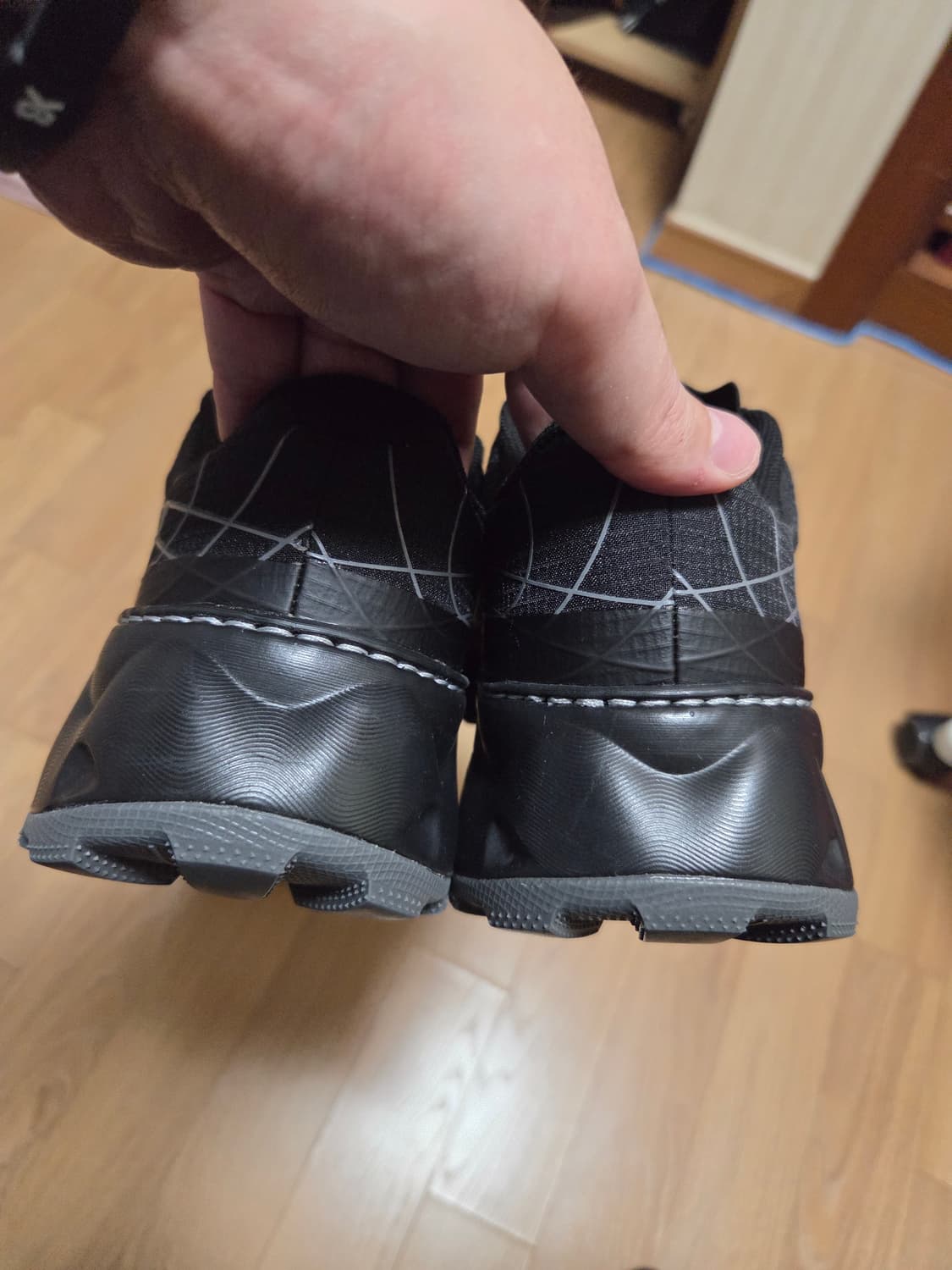 Nnormal tomir 노말 토미르 2.0 블랙 280사이즈 팝니다. 상품이미지5