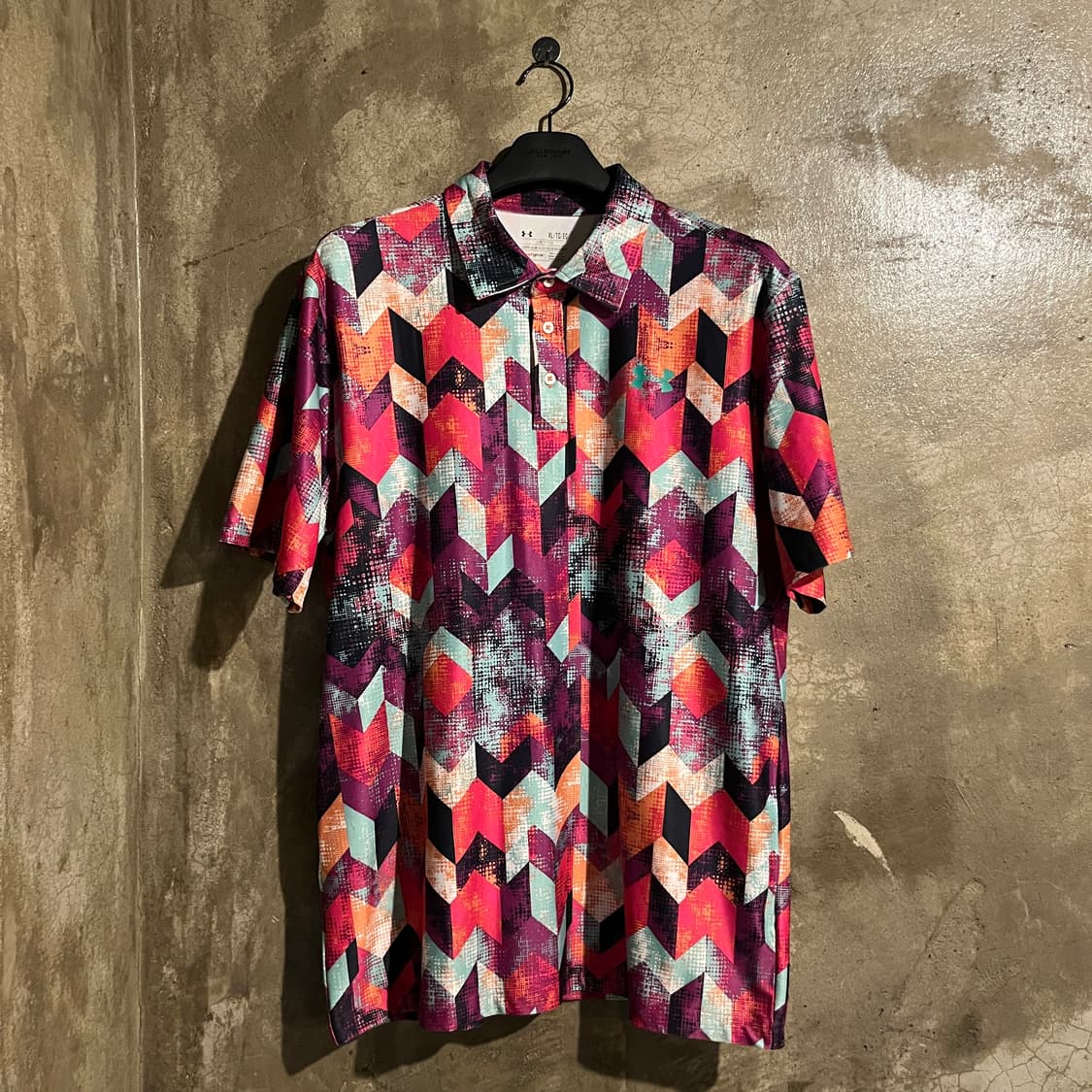 언더아머 반팔카라티 상품이미지1