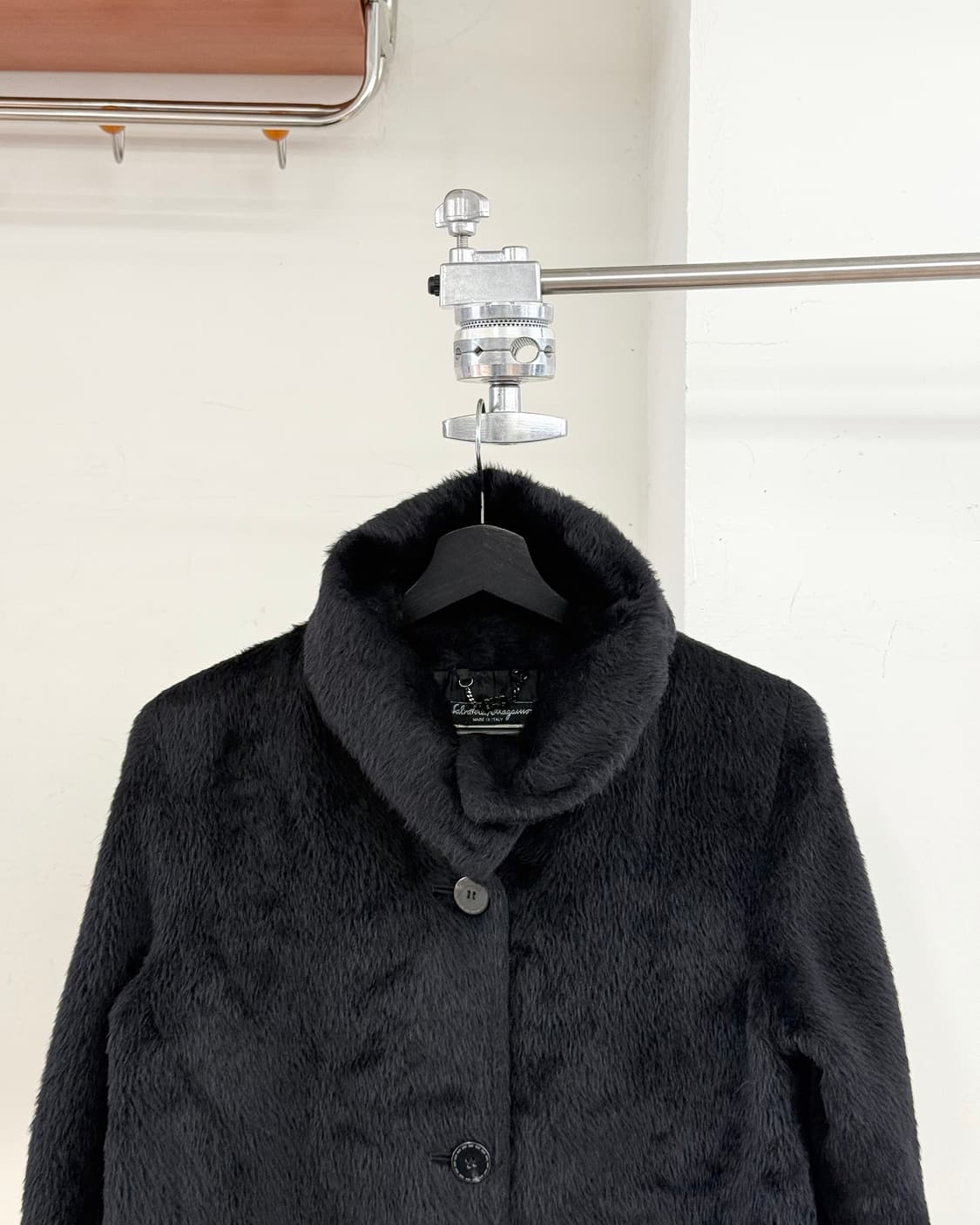 살바토레 페라가모 블랙 알파카 퍼코트 상품이미지2