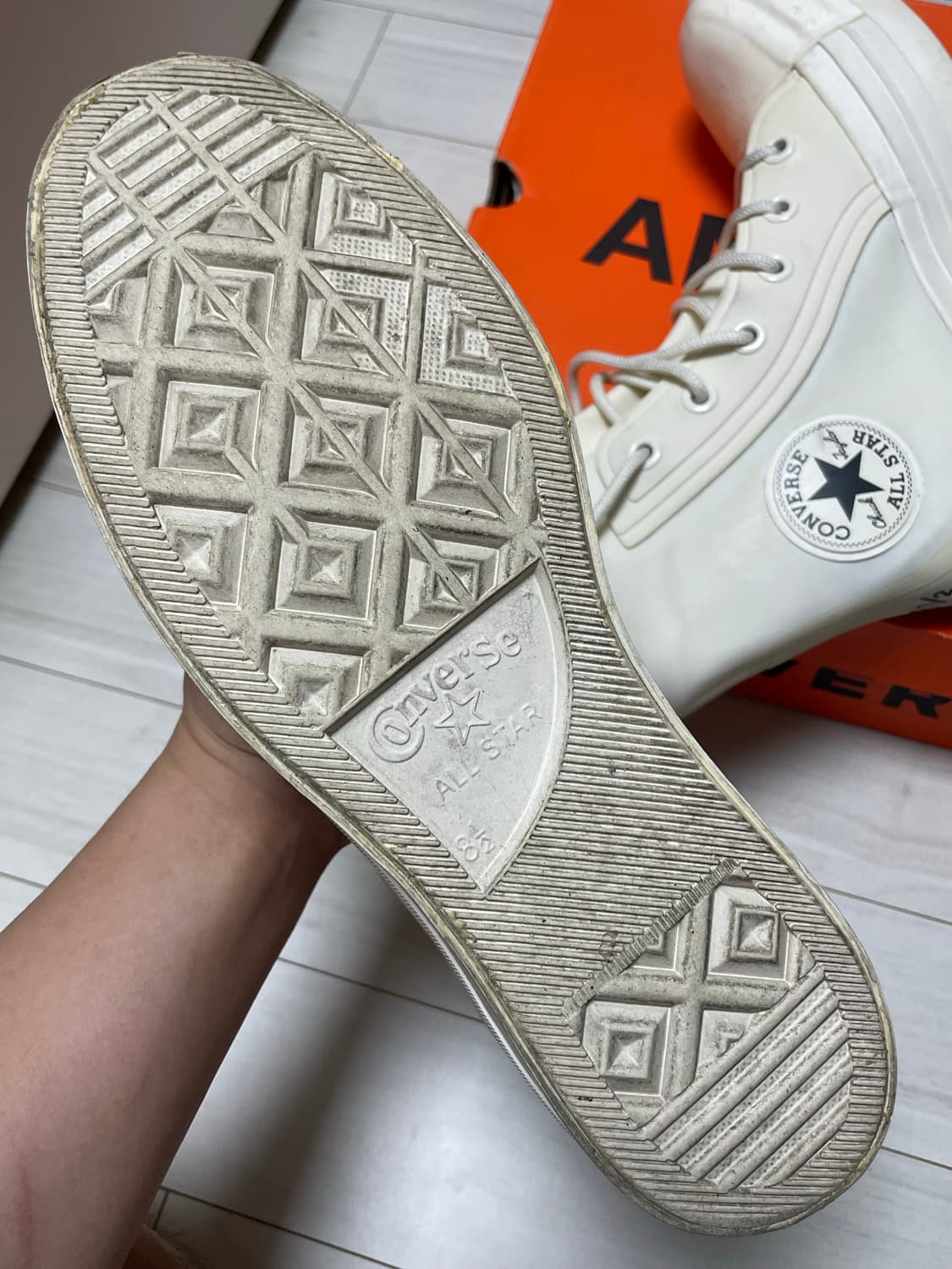 엠부쉬 컨버스 270 상품이미지5