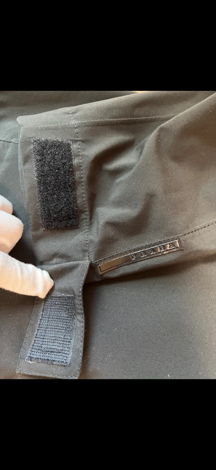 프라다 고어텍스 블랙 자켓 54(105-110) 정품 상품이미지6