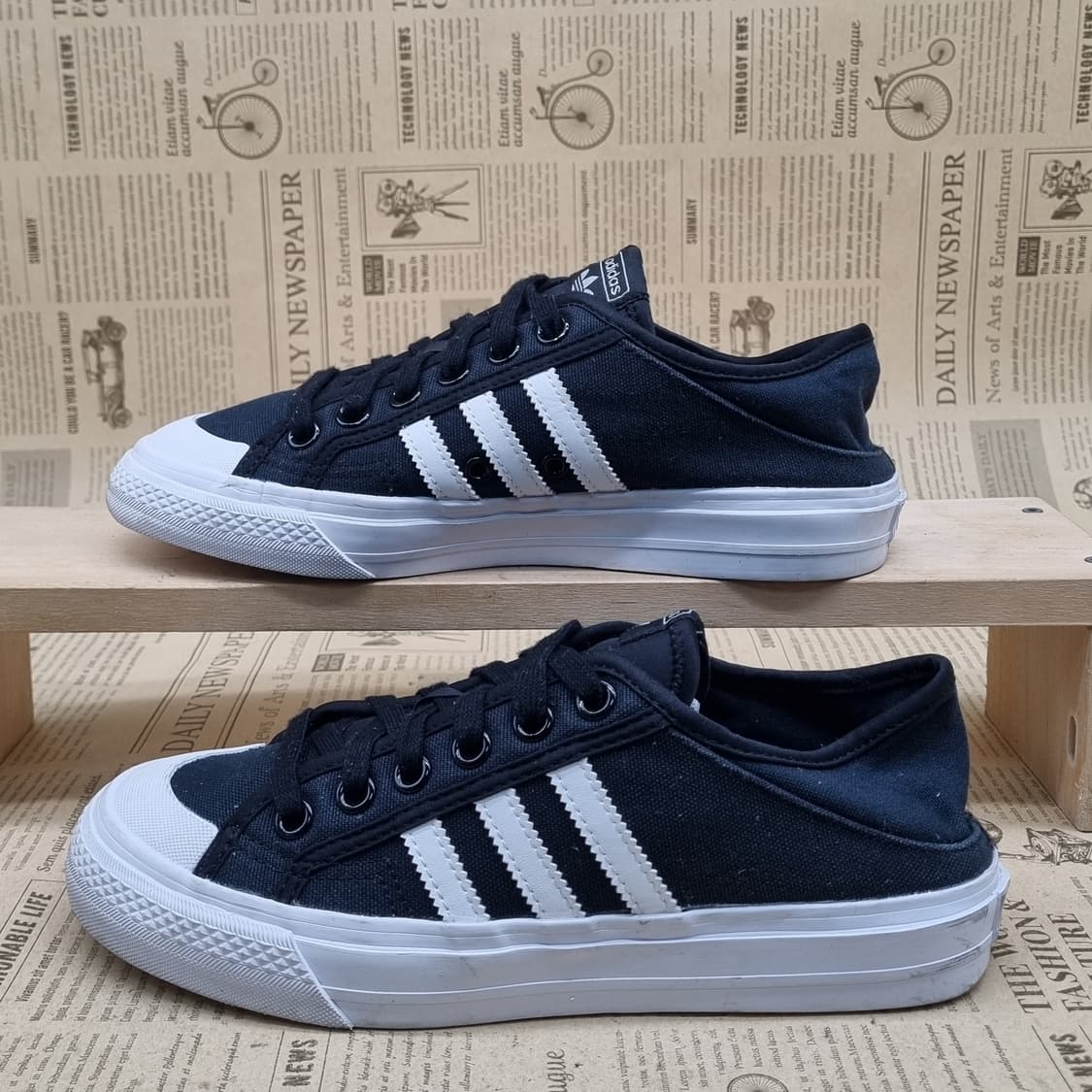 아디다스 니짜로우 검흰 여성스니커즈240  상품이미지1