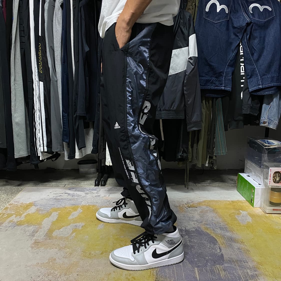 아디다스 신형 우븐 조거팬츠 상품이미지2