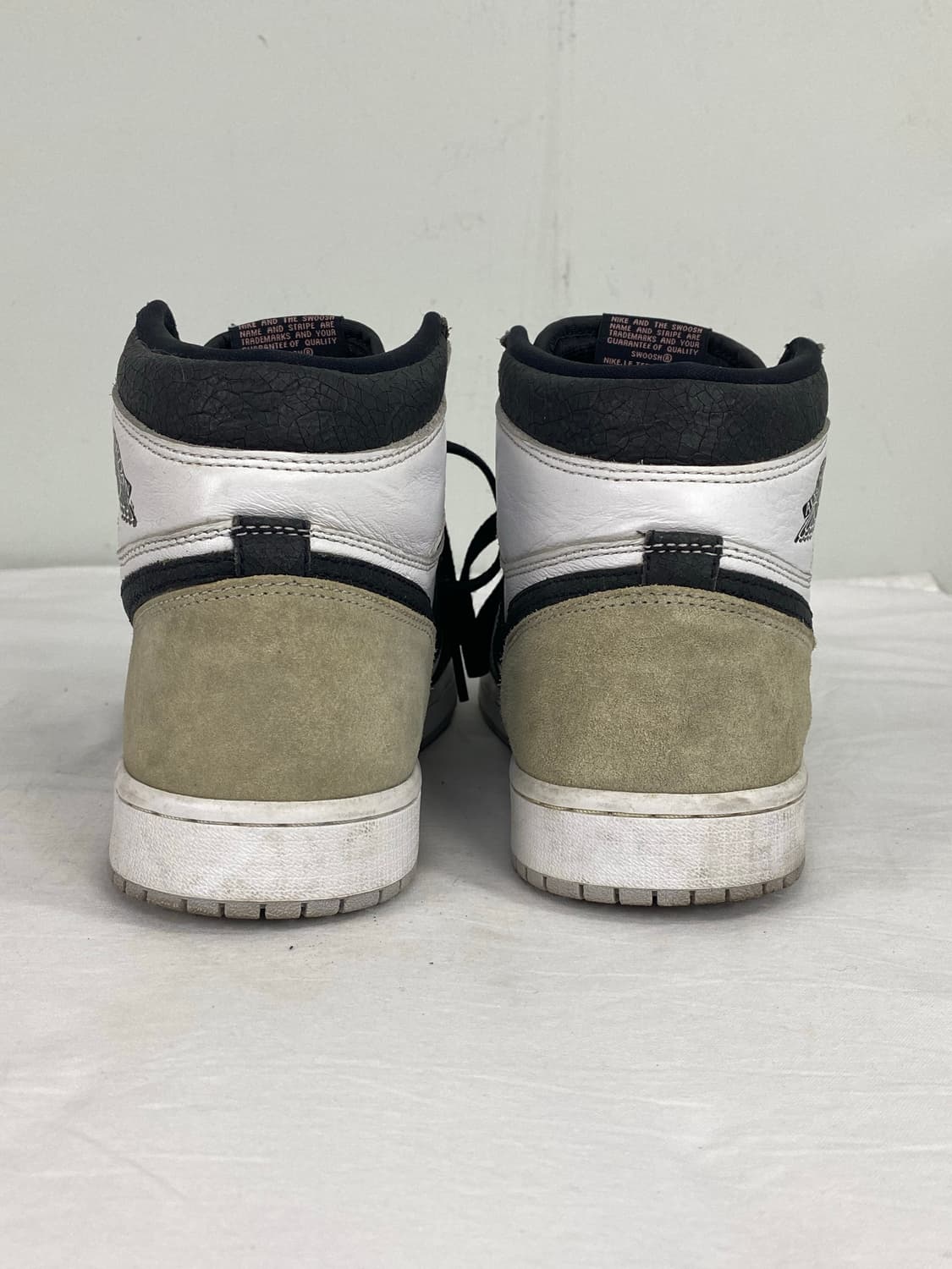 나이키 조던 1 레트로 하이 블리치드 코랄 275 <74> 상품이미지5