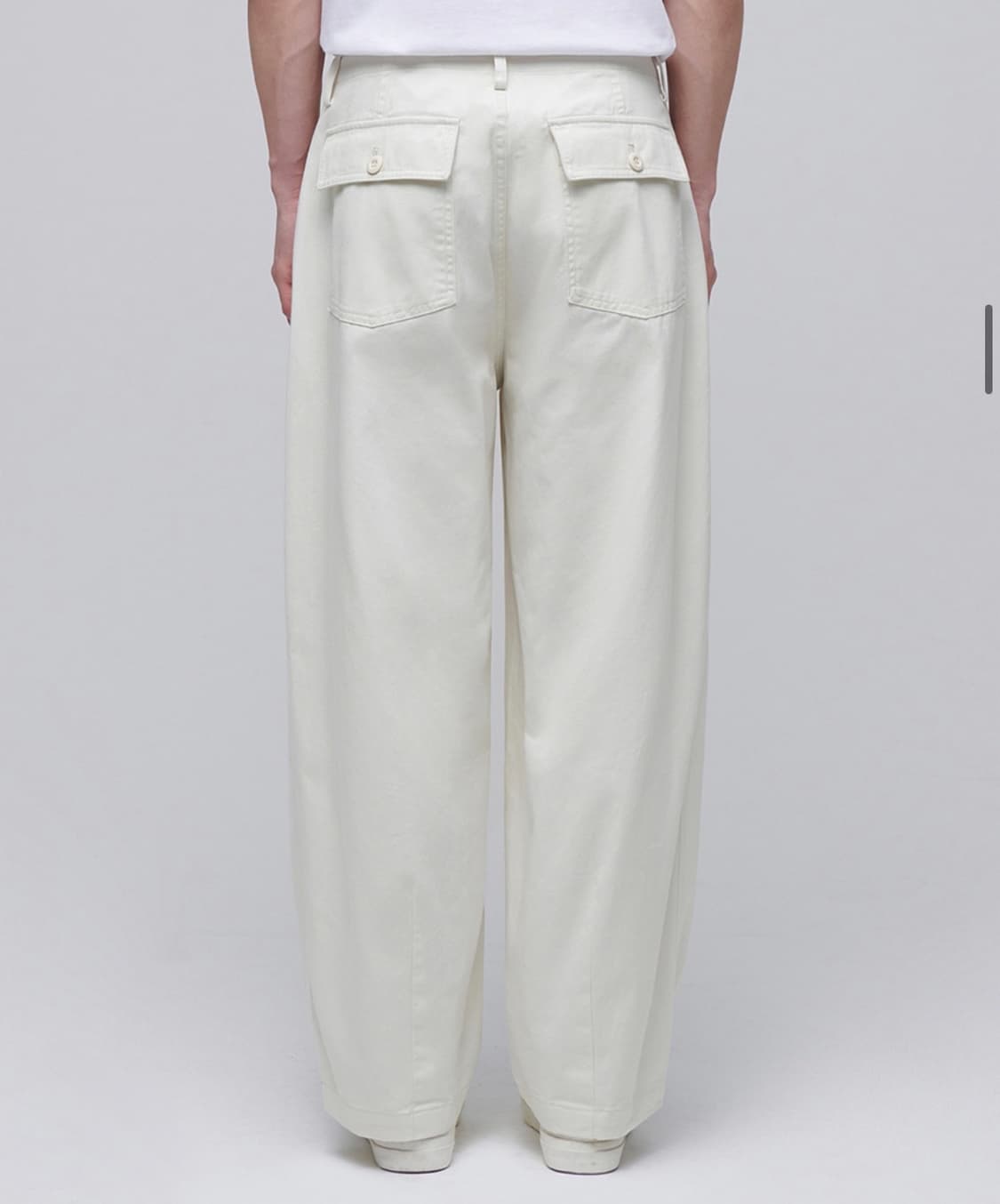 새상품(33)무신사스탠다드 코튼 와이드 퍼티그 벌룬팬츠 크림 상품이미지4