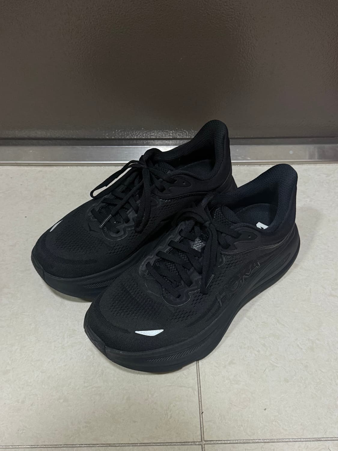 호카오네오네 본디9 상품이미지1