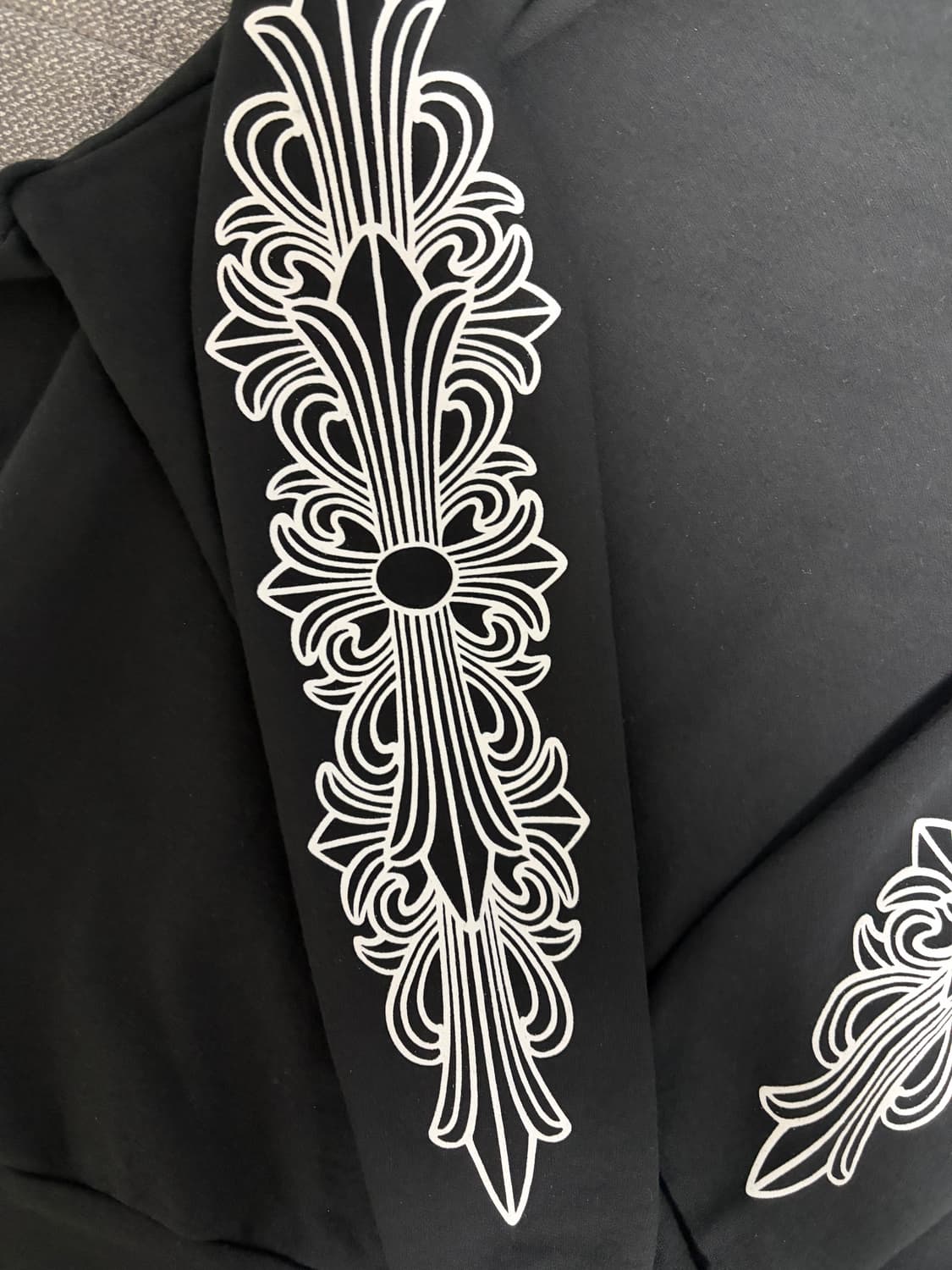 크롬하츠 홀스슈 블랙 맨투맨L 상품이미지9