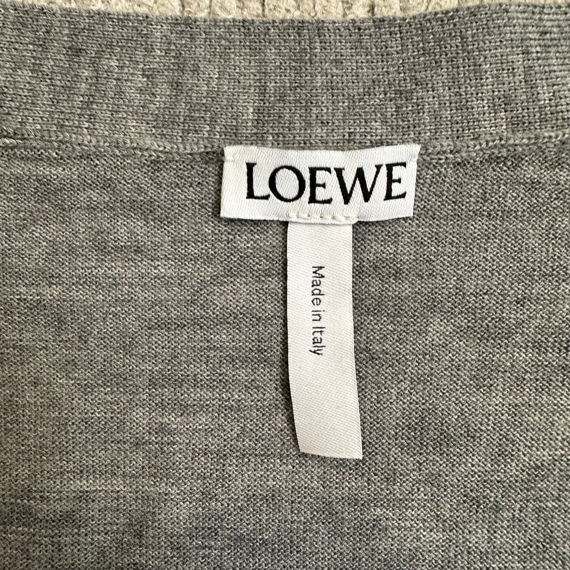 로에베 (Loewe) 골드 디테일 울 가디건 상품이미지3
