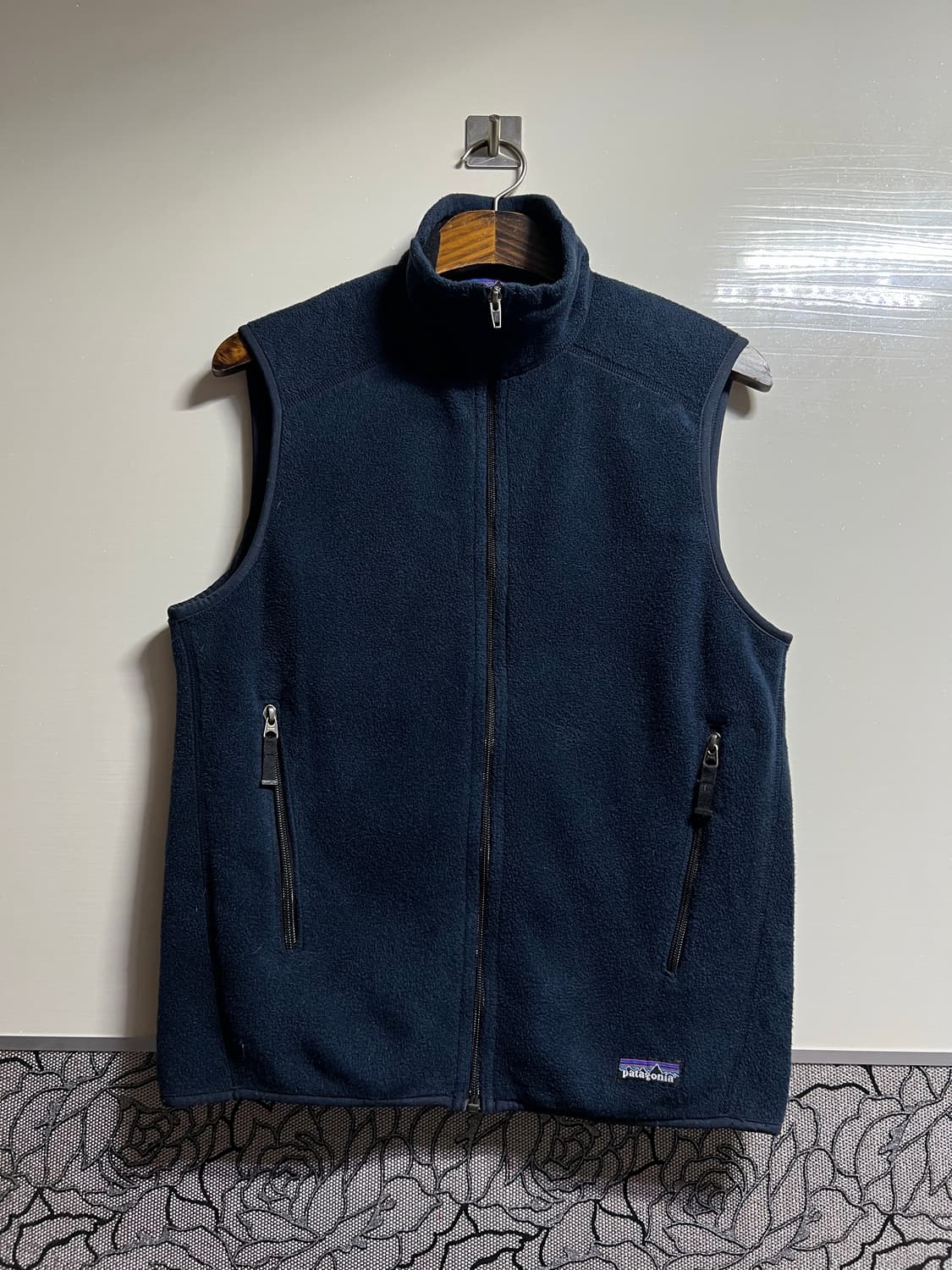 파타고니아 네이비색 플리스 조끼 상품이미지1