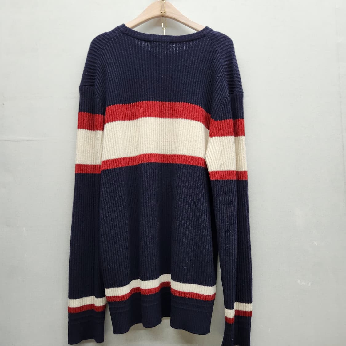 헤지스 배색 스트라이프 골지 모 니트 95(L) 상품이미지4