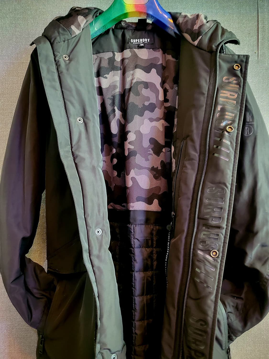 [미착용 새상품] SUPERDRY 밀리터리  카모 블랙 롱 패딩자켓 상품이미지3