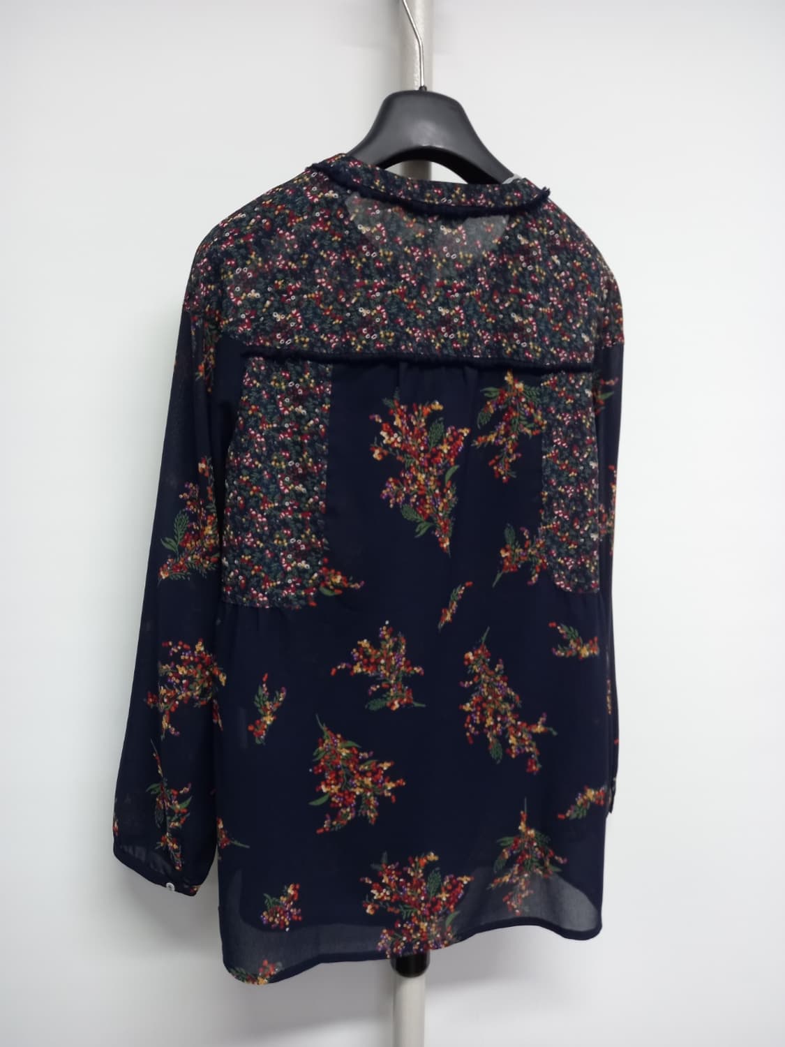 써스데이아일랜드 춘하추 쉬폰 긴팔블라우스 55 상품이미지5