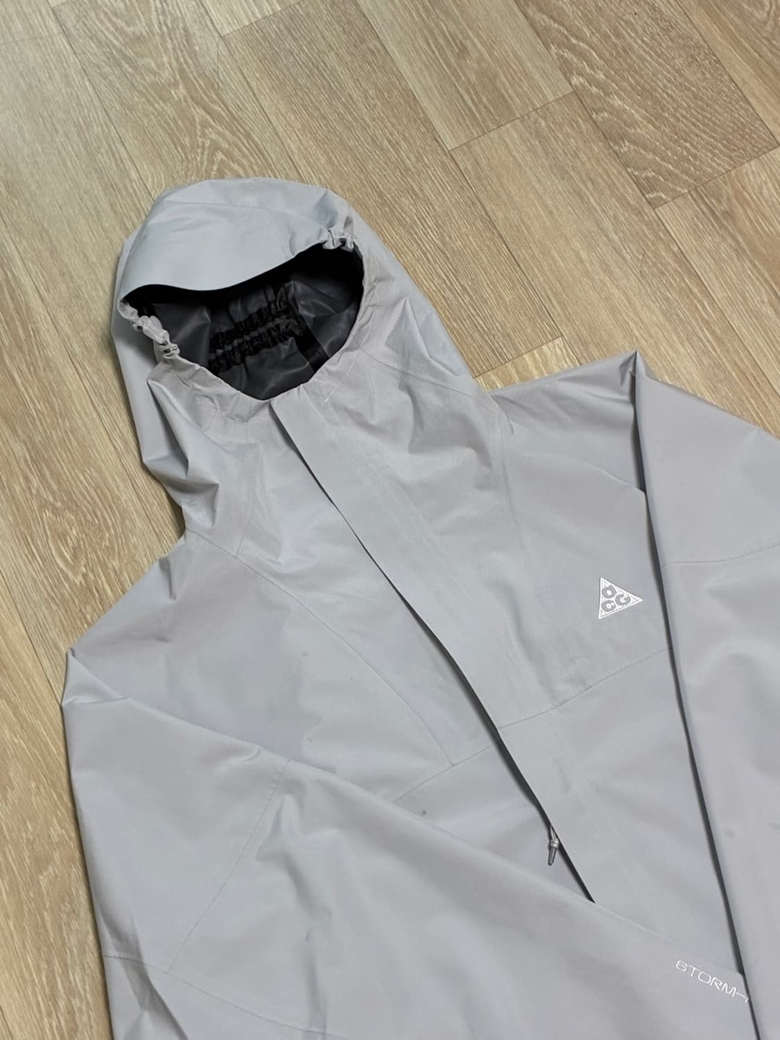 나이키 acg 바람막이 상품이미지1