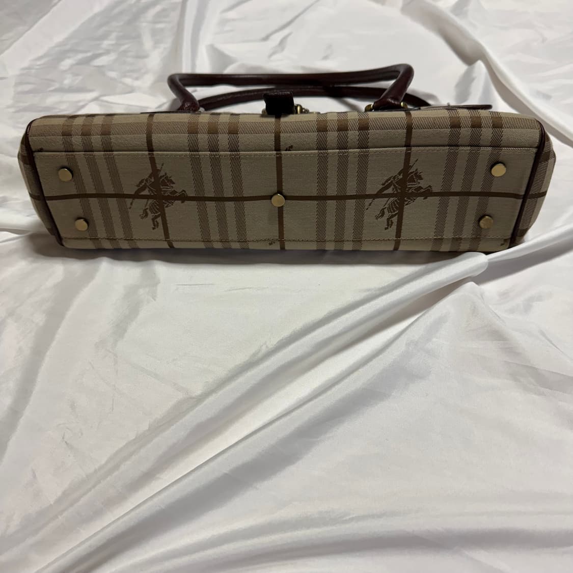 버버리 노바체크 숄더백 상품이미지5