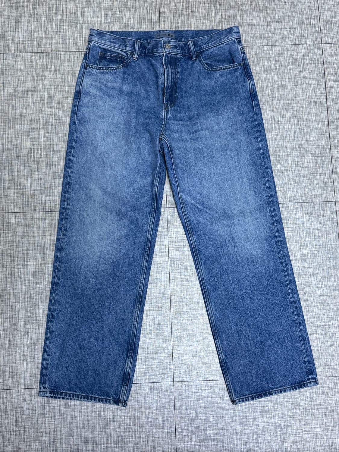 유니클로 jw앤더슨 스트레이트진 65블루 34 상품이미지2