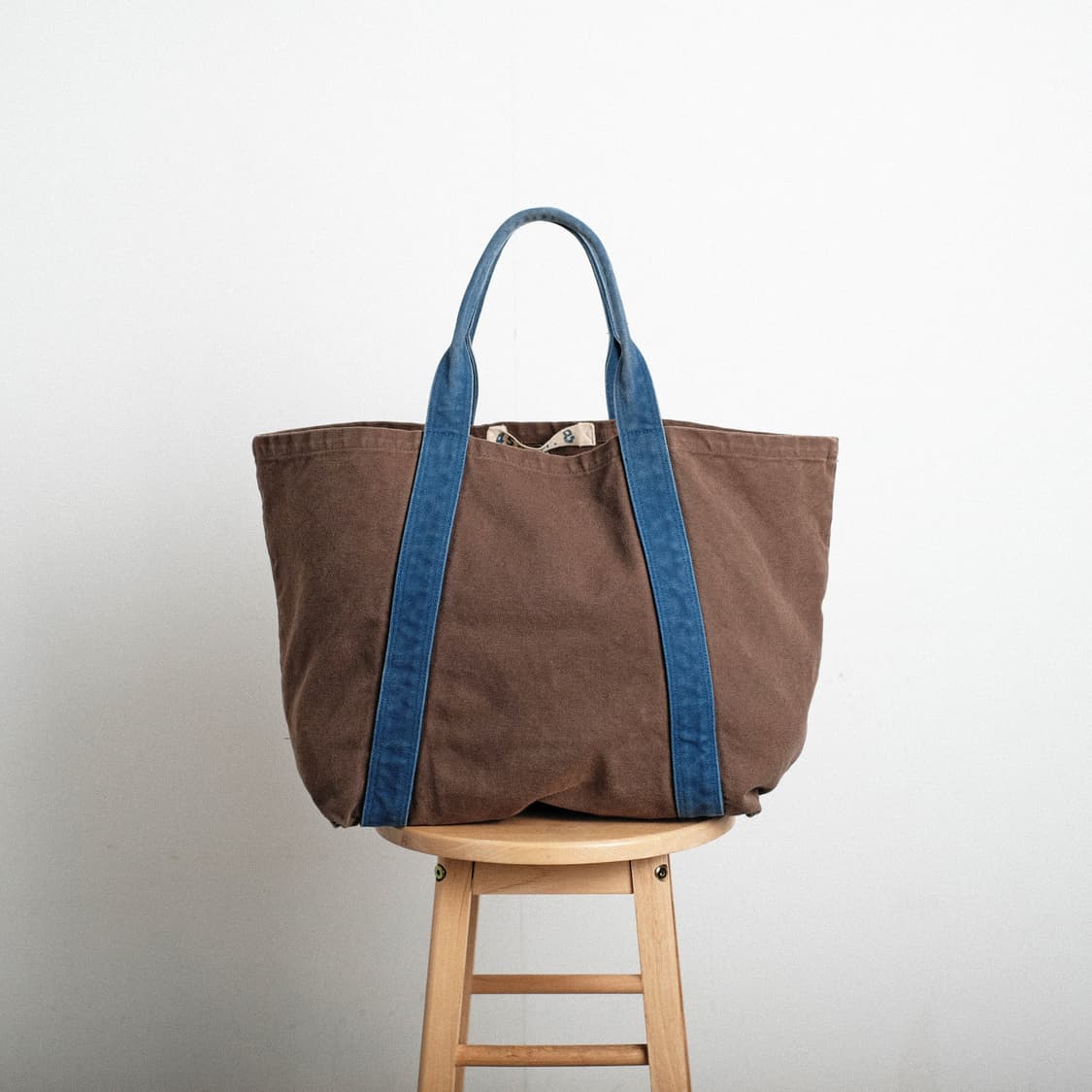 45rpm 브라운/블루 캔버스 토트백 상품이미지4