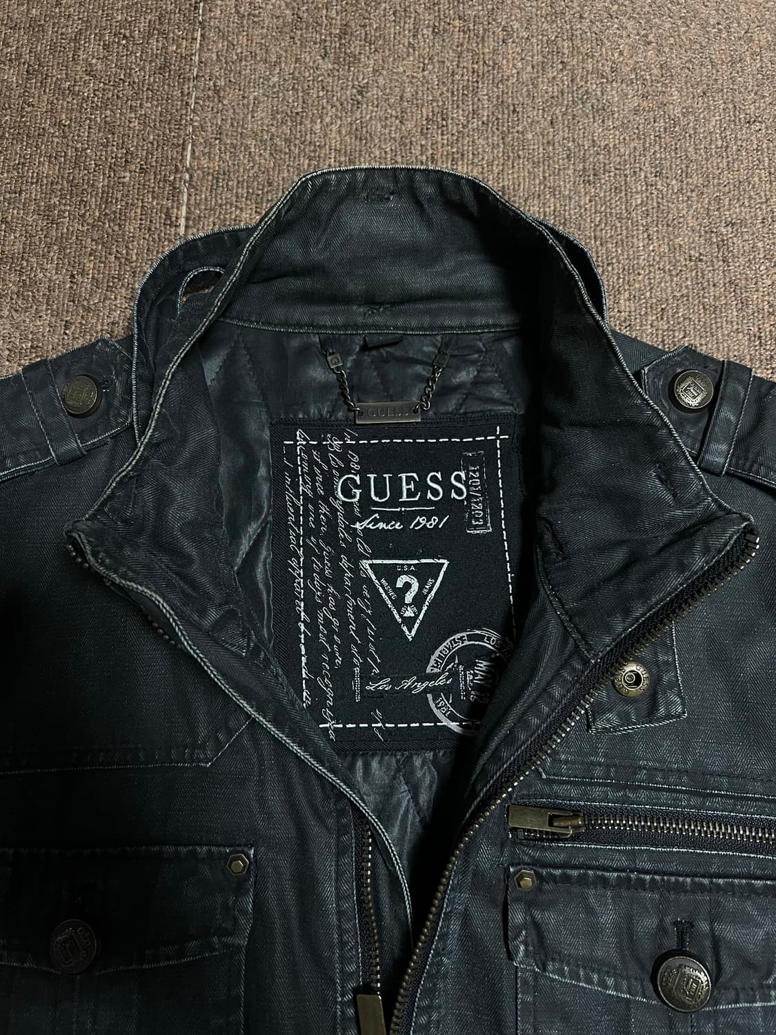 GUESS Y2K Vintage Jacket 상품이미지3