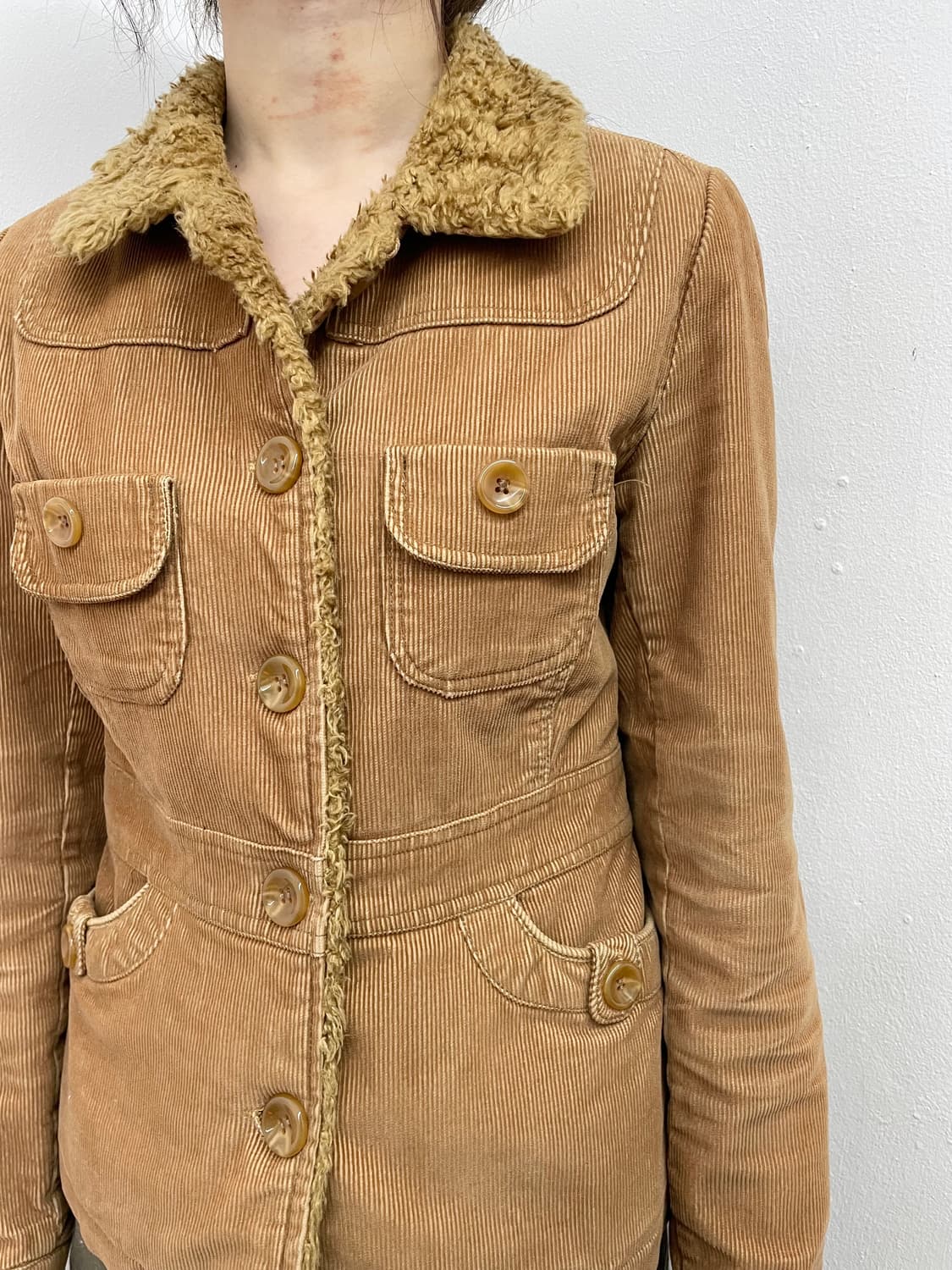 코듀로이 버튼 포켓 자켓  상품이미지3