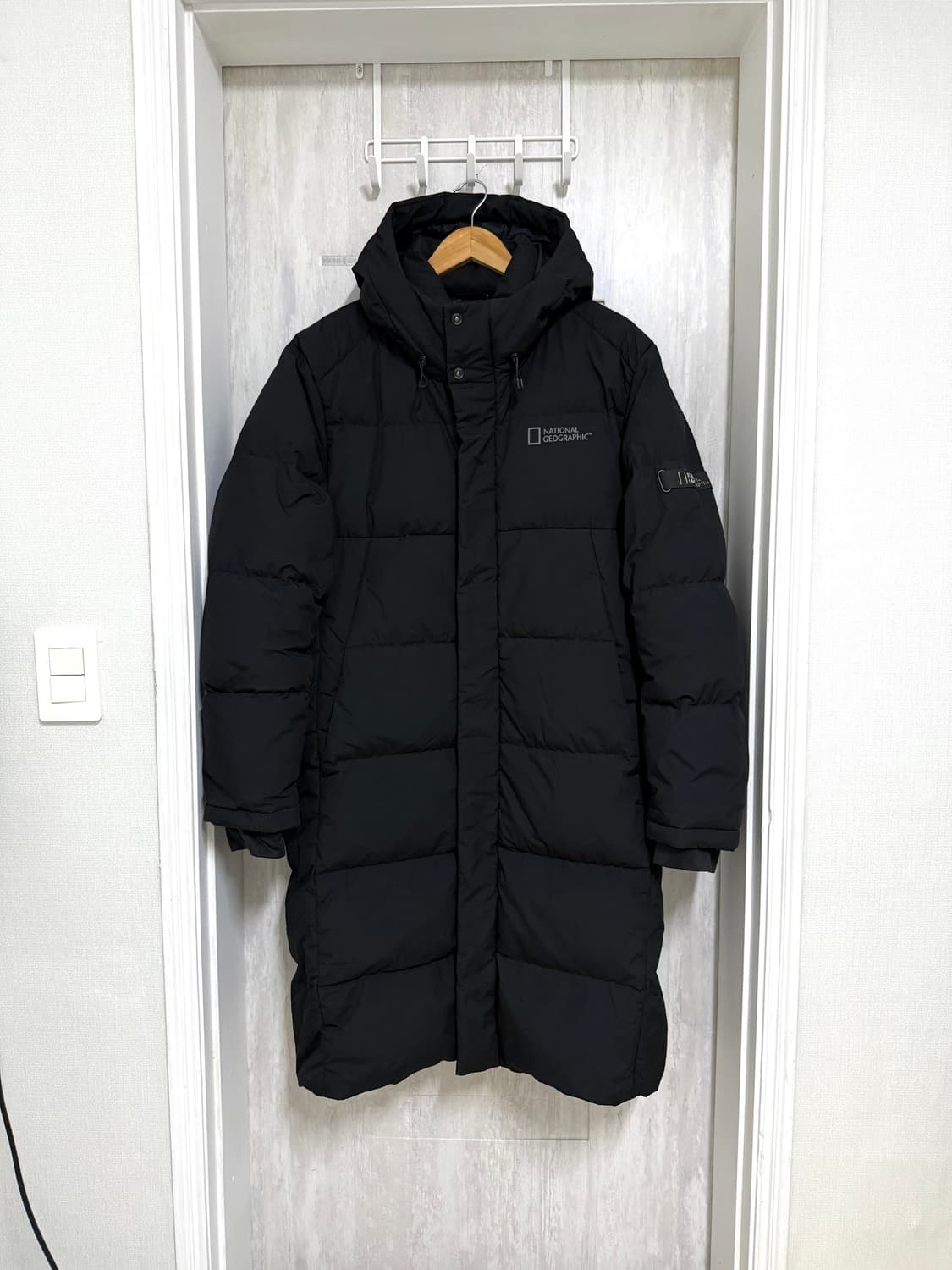 남성 100 / 내셔널지오그래픽 카이만3 롱패딩 블랙 상품이미지1