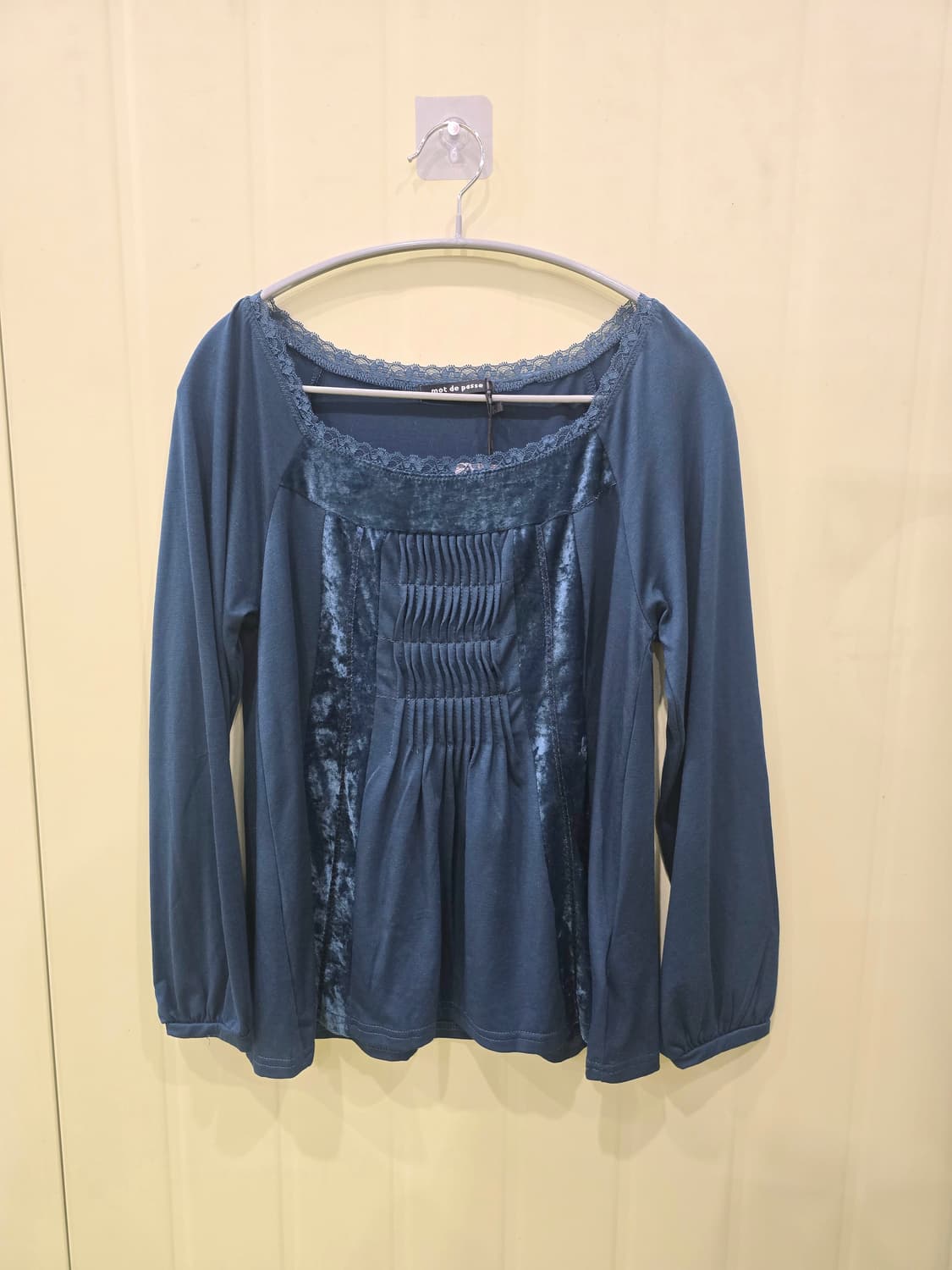벨벳 블라우스 (일본 브랜드)  상품이미지4