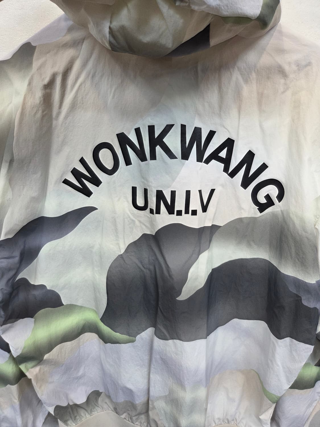 아디다스 뉴 시티 이스케이프 원광대 프린팅 바람막이 자켓 xl 상품이미지3