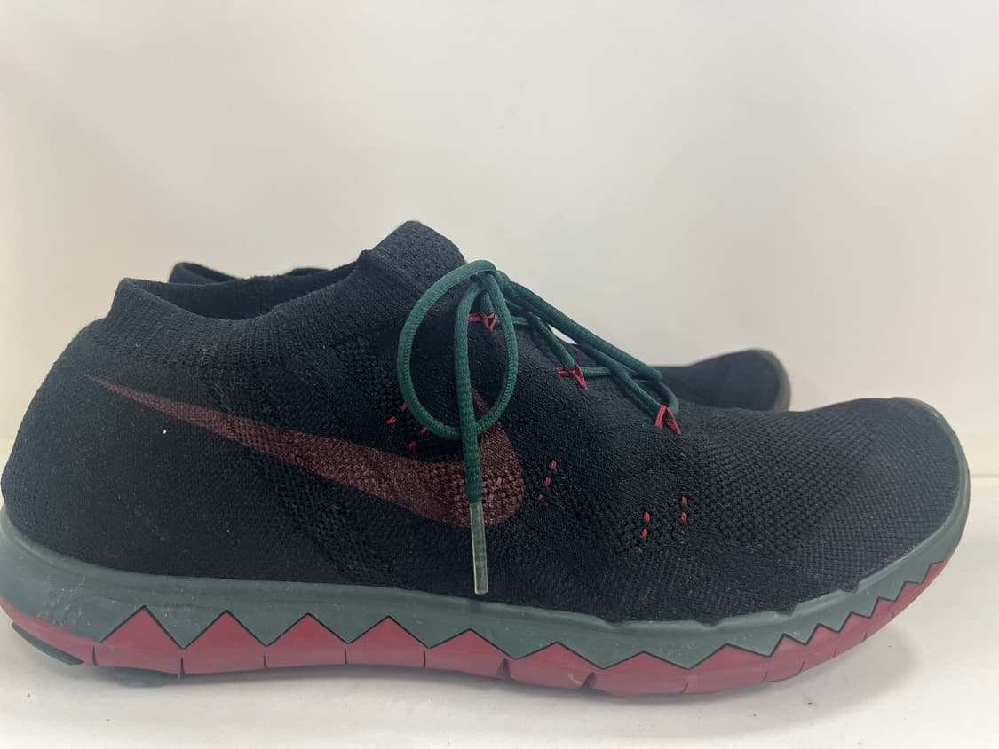 나이키 언더커버 갸쿠소 플라이니트3.0 크리스마스 280 상품이미지4