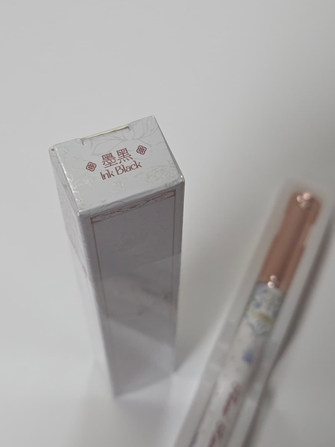 새상품) 플라워노즈 버터플라이 컬렉션 리퀴드 붓펜 아이라이너 블랙 상품이미지7