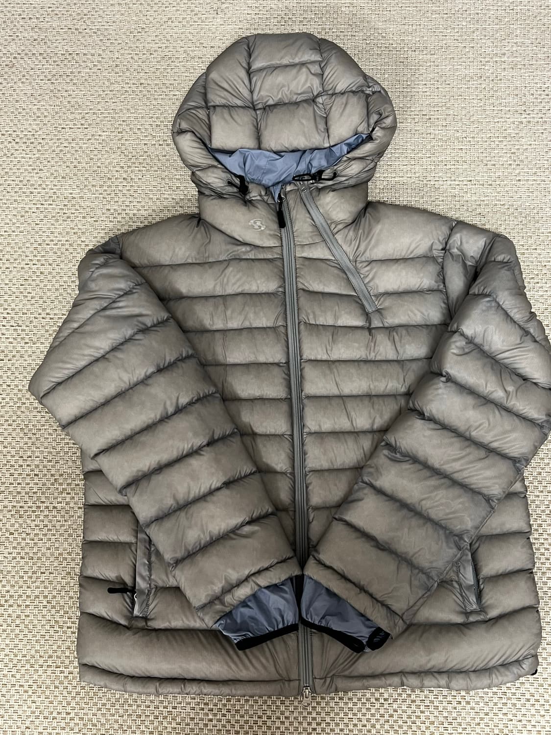 산산기어 초판 서픽스 (그레이색상)판매합니다. 상품이미지1