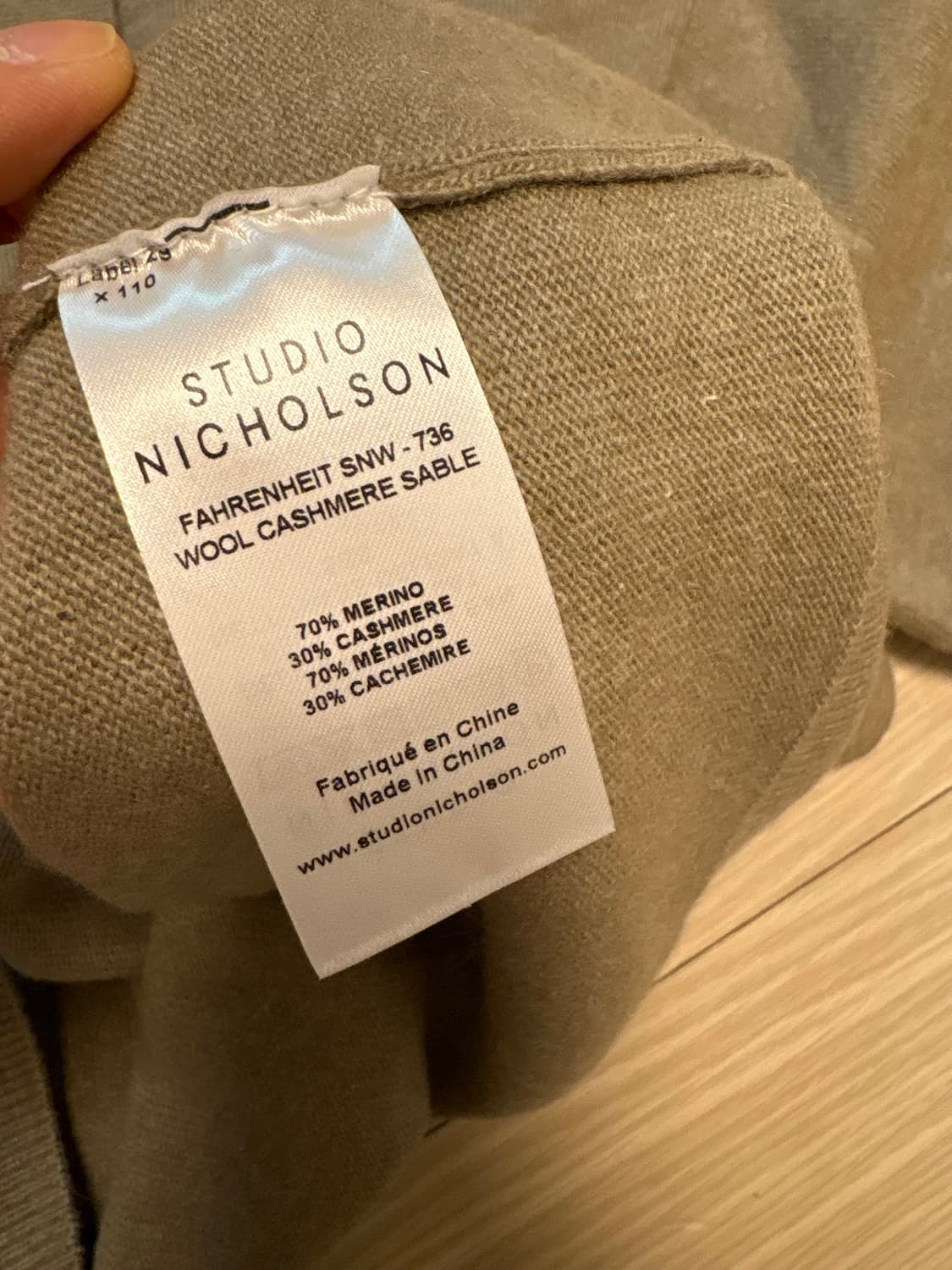 스튜디오니콜슨 울캐시 카라니트 새상품 상품이미지8