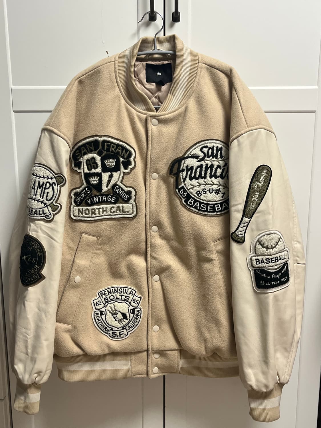 H&M 스타디움 바시티자켓 상품이미지1