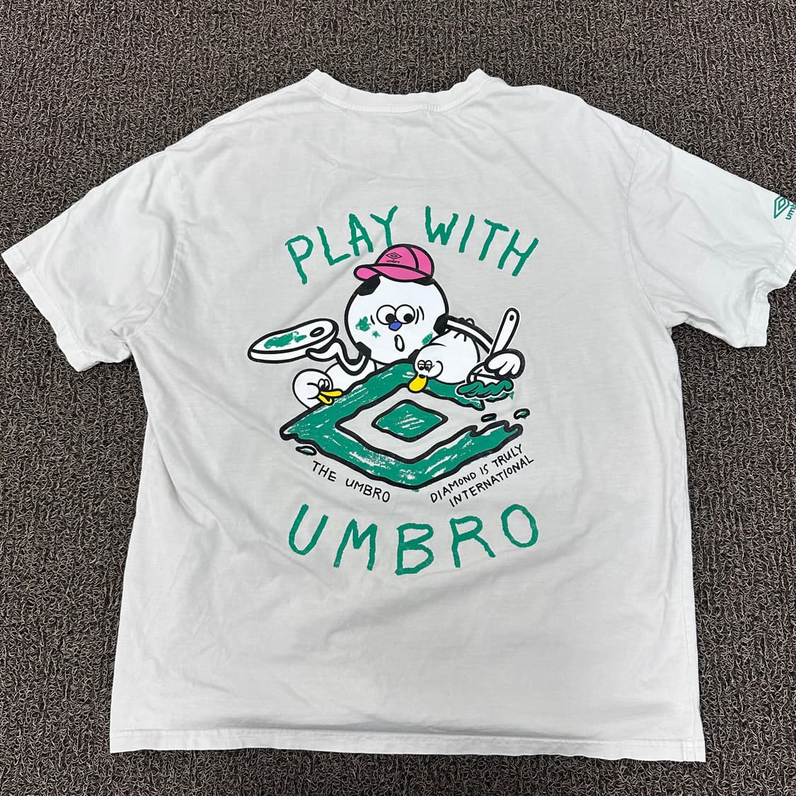 엄브로 반팔티셔츠 화이트 110(2XL) 상품이미지5