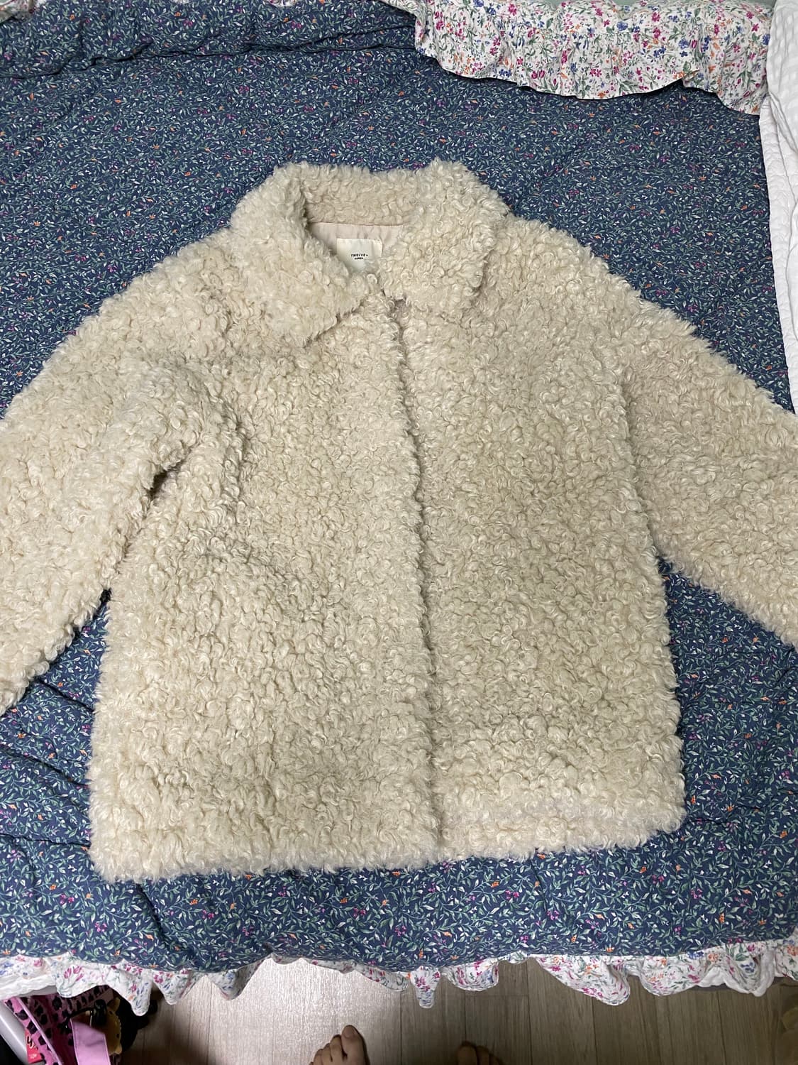 뽀글이 퍼 자켓 아이보리 베이지 상품이미지2