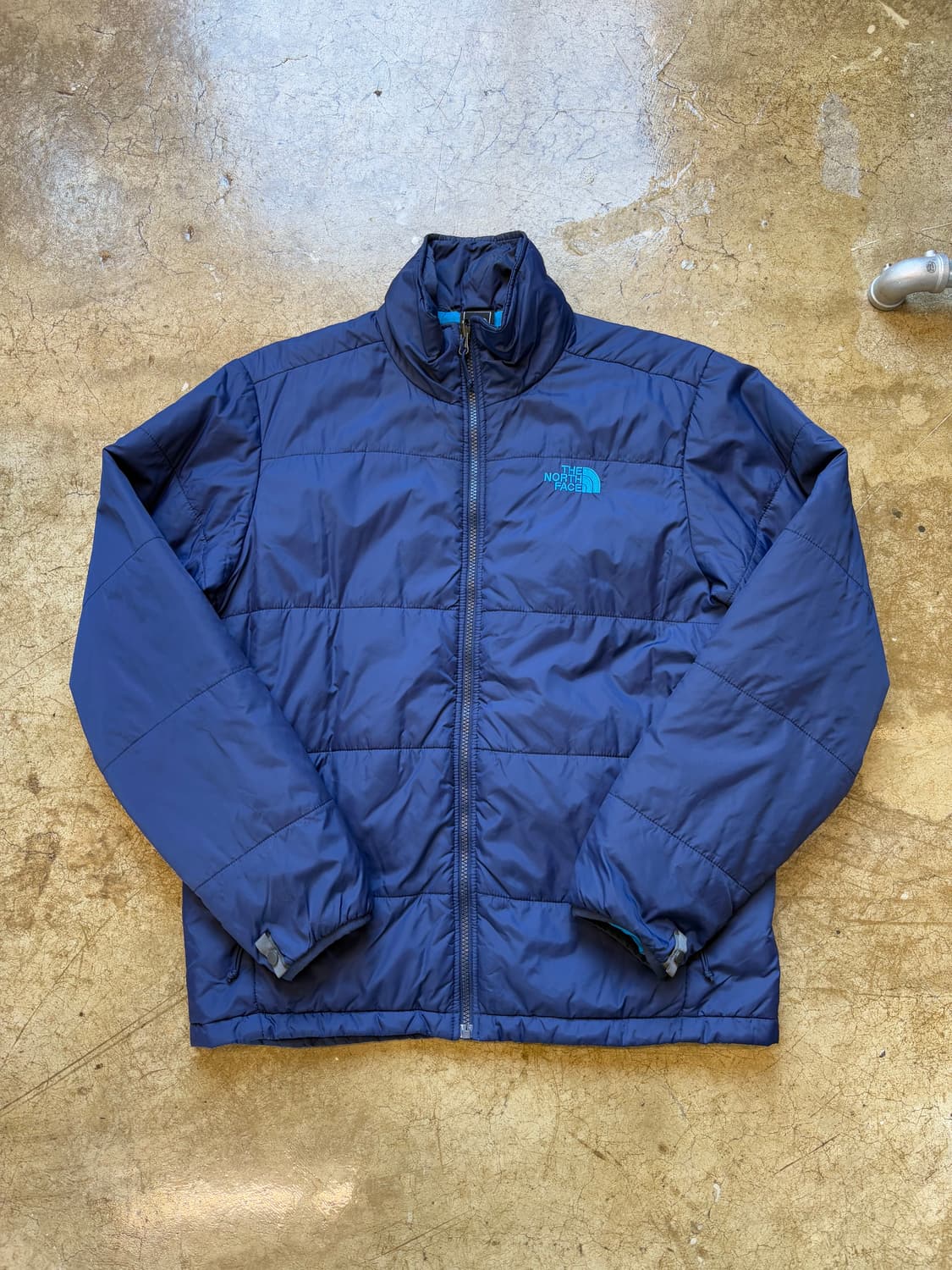 노스페이스 블루 자수 경량 패딩 상품이미지1