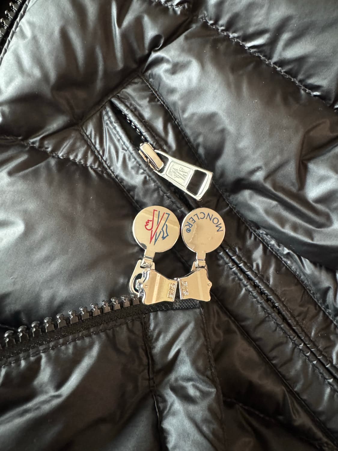 몽클레어 아게이 3사이즈 블랙 상품이미지7