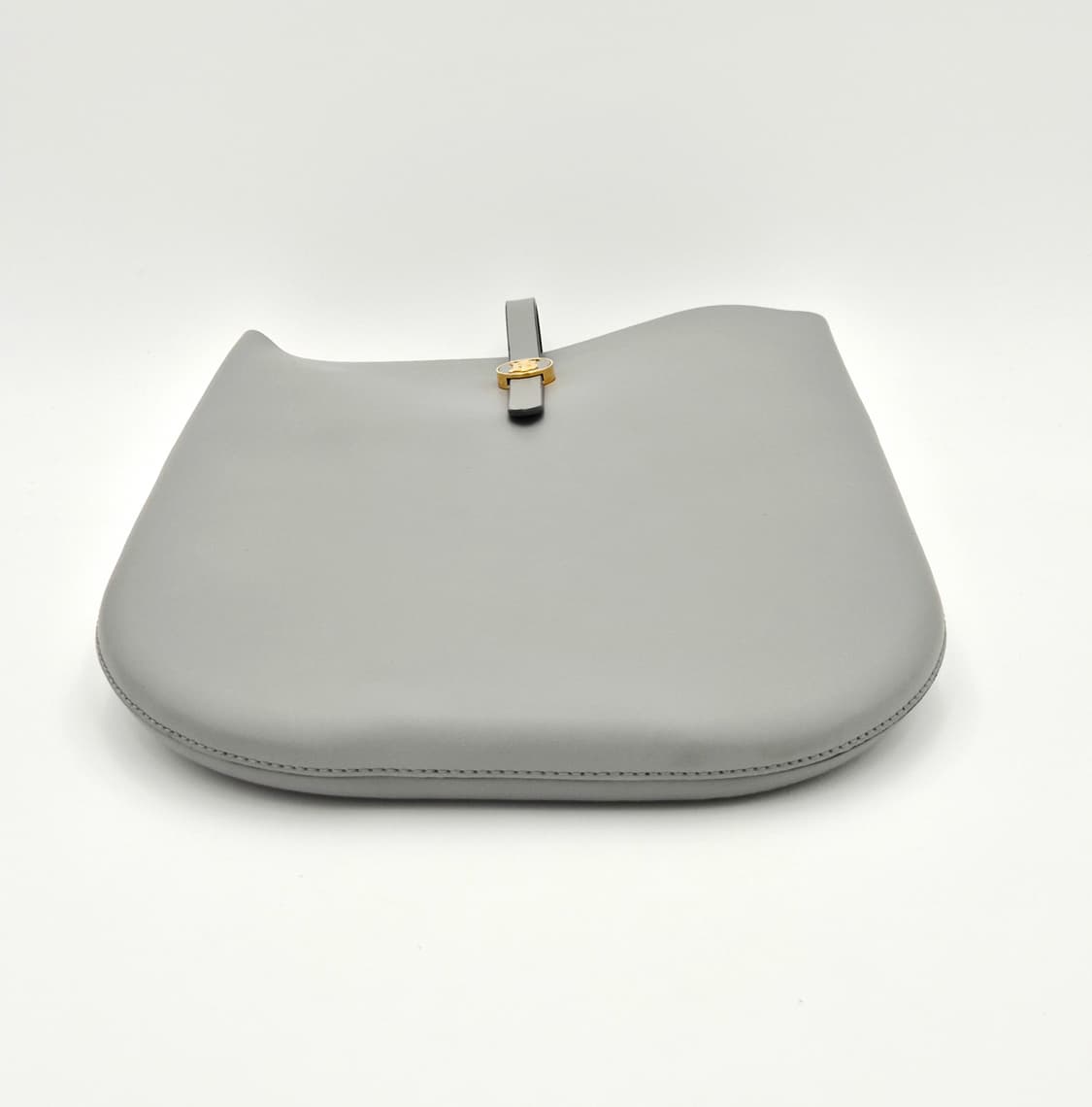 버버리 TB 로고 호보 숄더백 상품이미지5