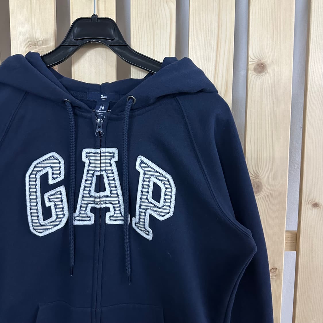 (M) GAP 갭 네이비 스트라이프 패치 후드집업 상품이미지4