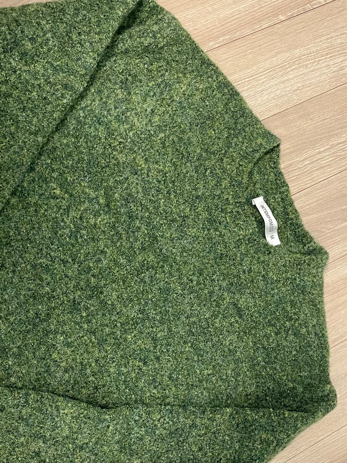인템포무드 잔디 니트 M 상품이미지2