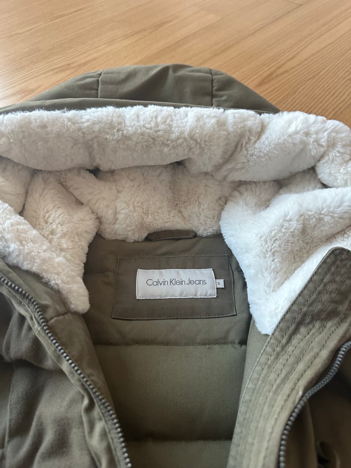 캘빈클라인 패딩 s 상품이미지2