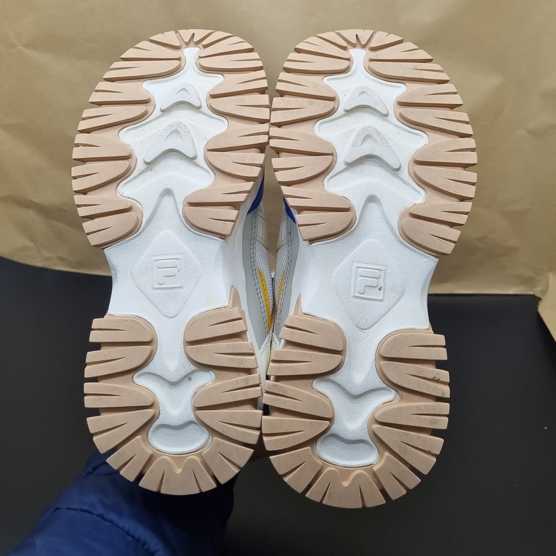 휠라 트레이서 여성운동화240  상품이미지3