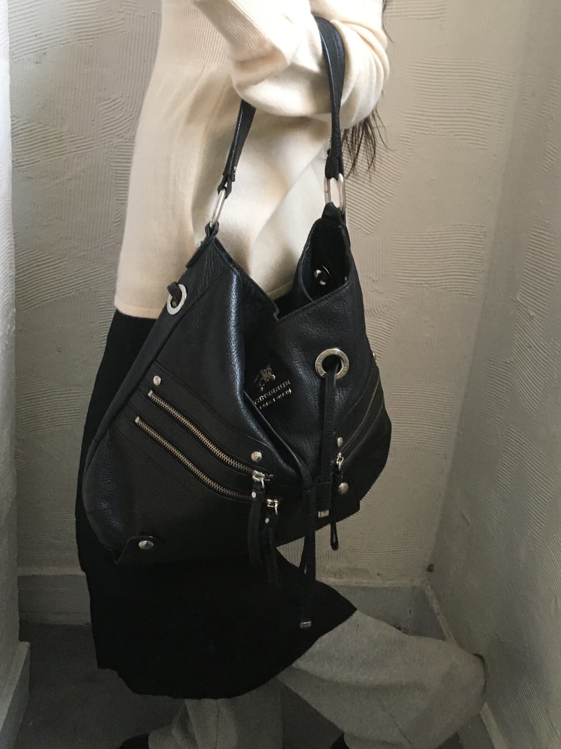 Burberry 버버리 블루라벨 블랙 레더 숄더백 상품이미지2