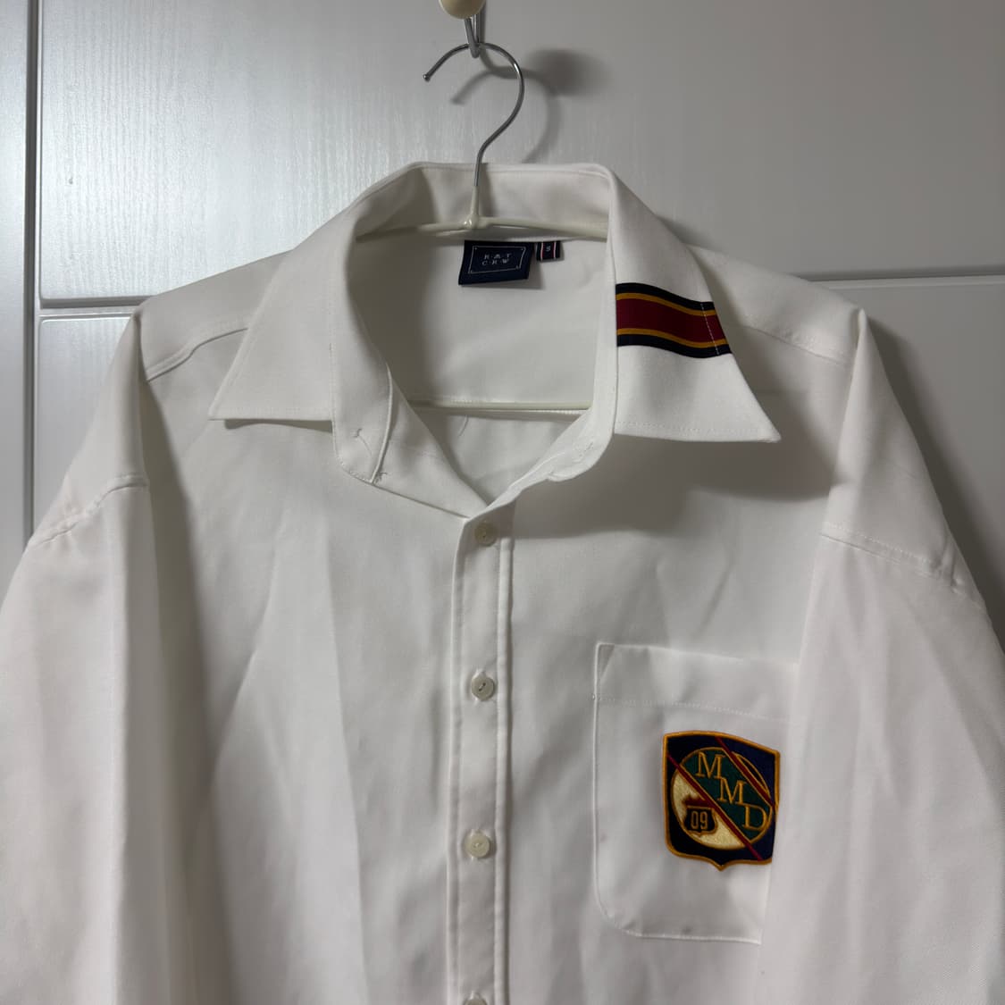 로맨틱크라운 화이트 셔츠 상품이미지3