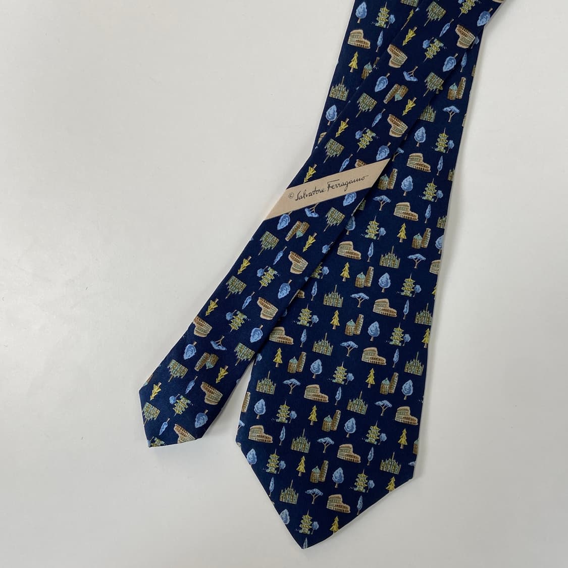 페레가모(Ferragamo) 명품 정품 넥타이 상품이미지2