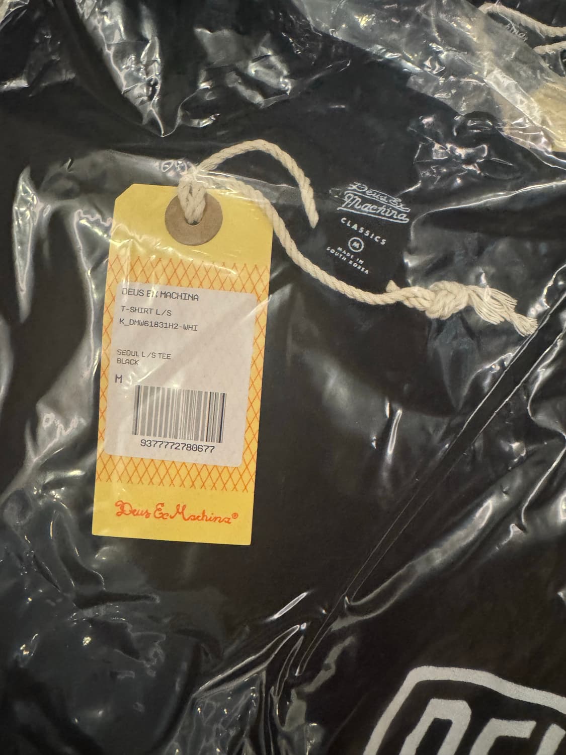 새상품) 데우스 엑스 마키나 서울 m 롱슬리브 블랙 / 화이트 상품이미지4