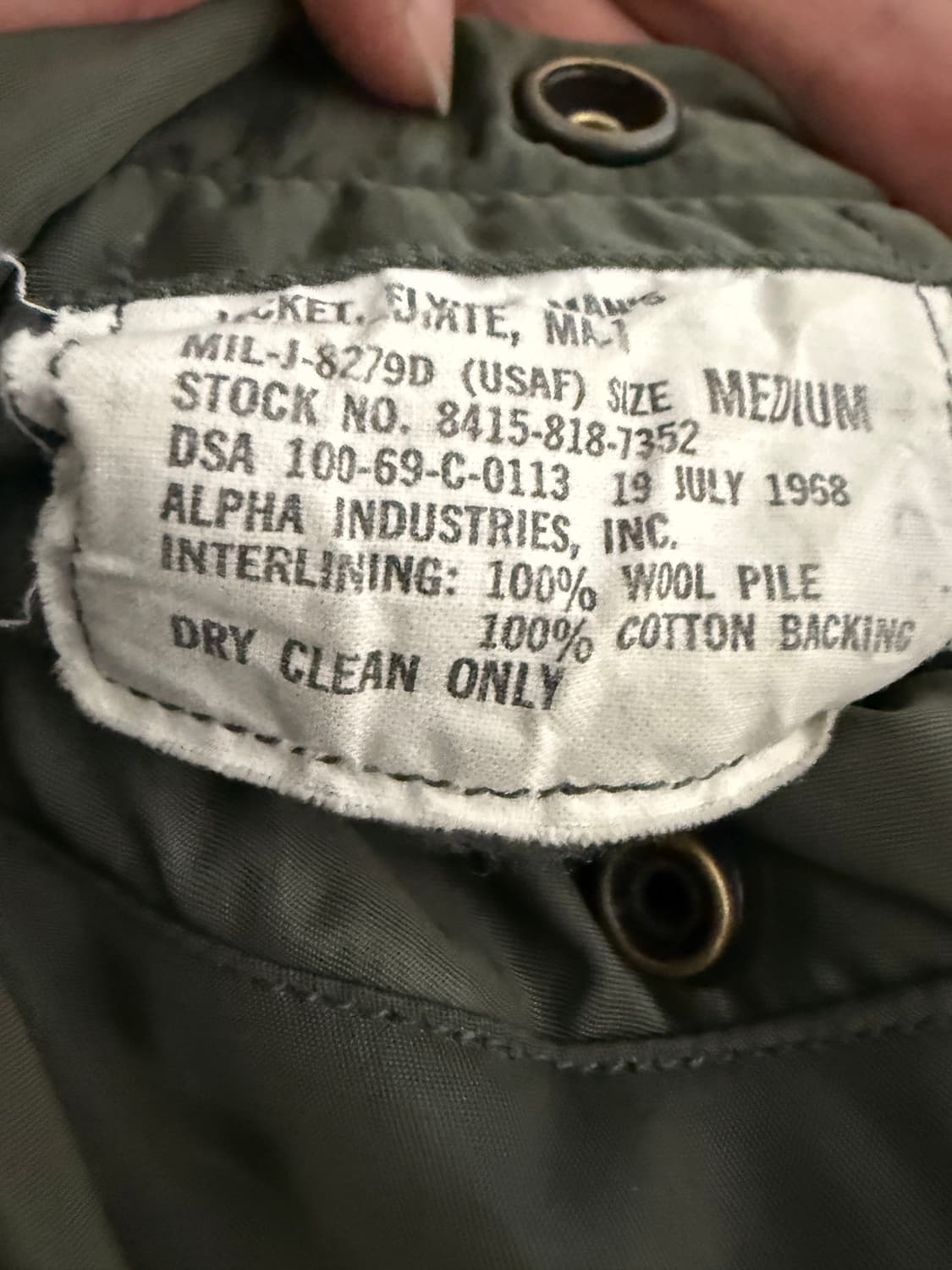 앙파인더스트리 정밀복각 ma-1 상품이미지4