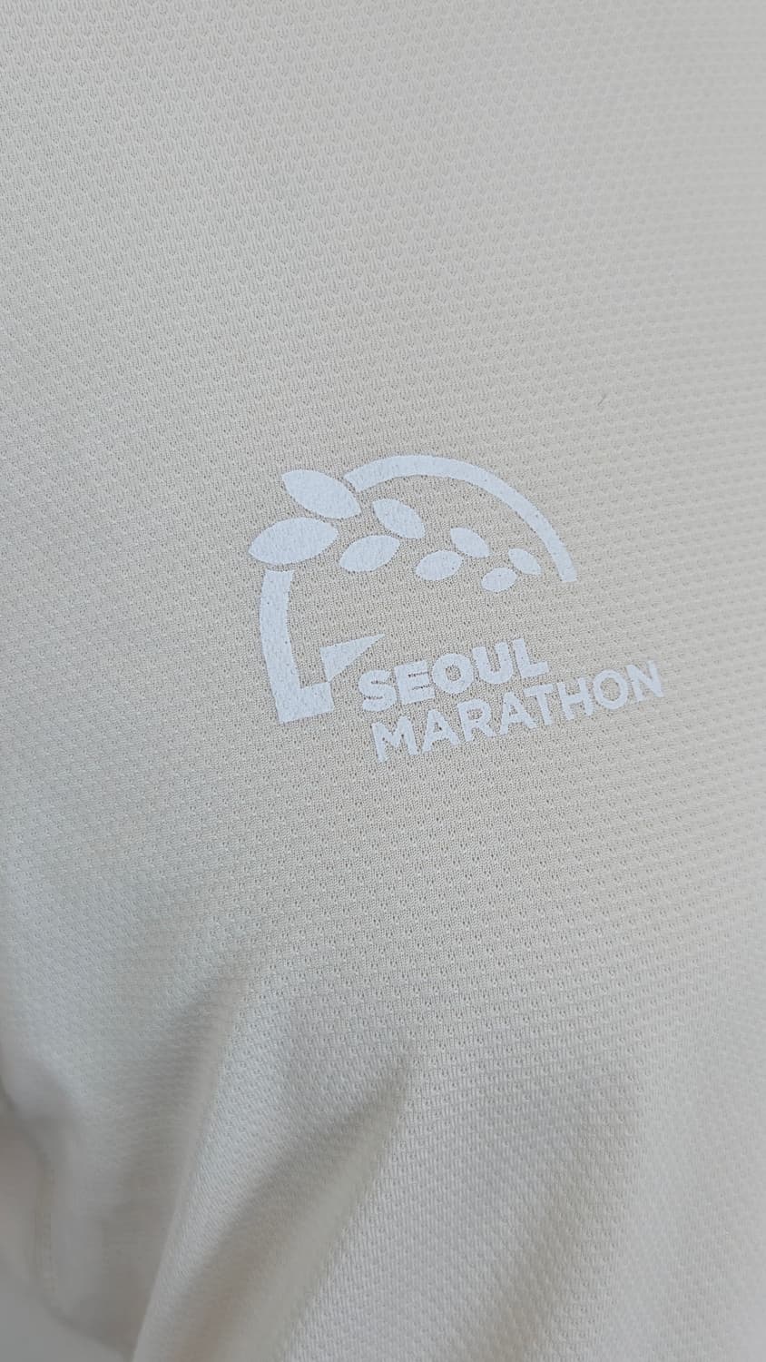 아디다스 아이보리 상의 반팔 S 서울 마라톤 
 상품이미지5