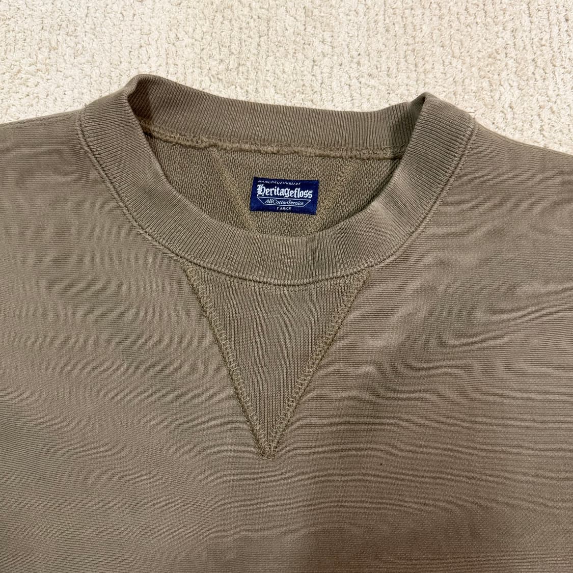 해리티지플로스 맨투맨 상품이미지3