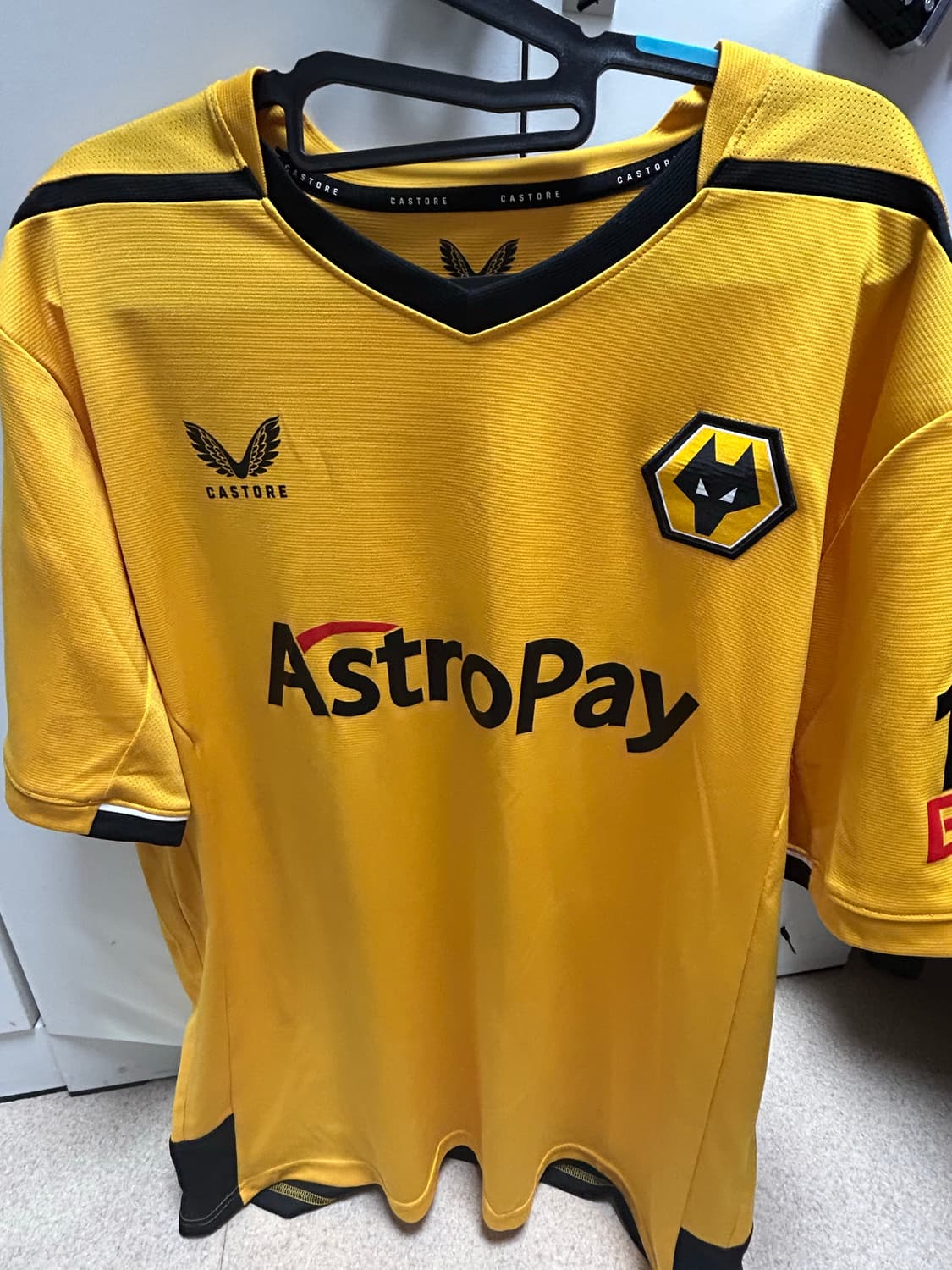 울버햄튼 유니폼 XL 황희찬 상품이미지1