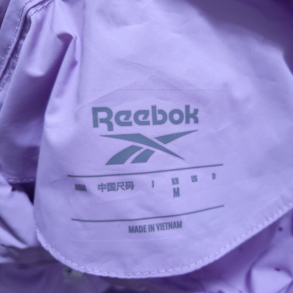 리복 여성 얇은 바람막이 M 0330 뽀샤샤 상품이미지6