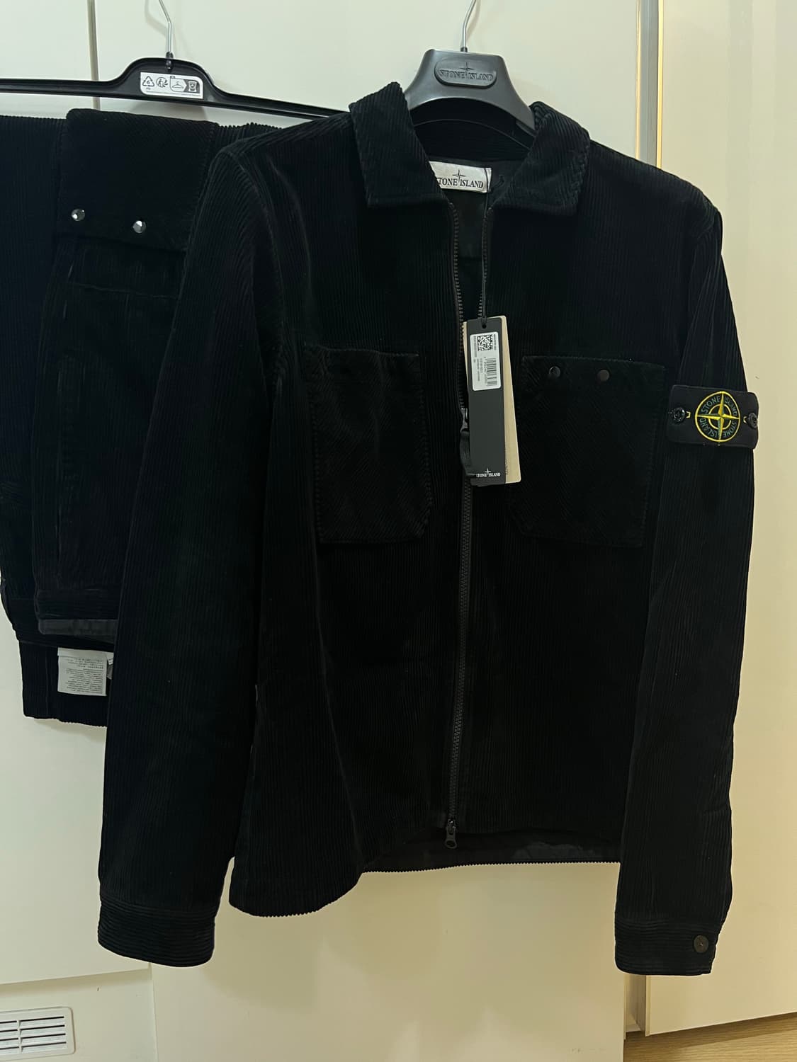 25fw 스톤아일랜드 코듀로이셋업 (새상품) 상품이미지1