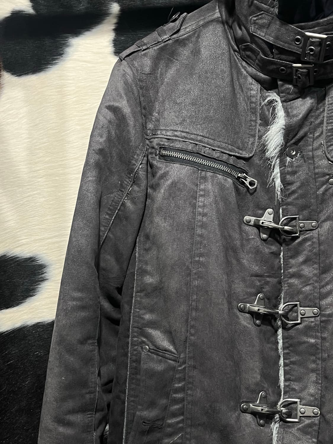 Grangesta Standard 퍼 버클 무스탕 상품이미지5